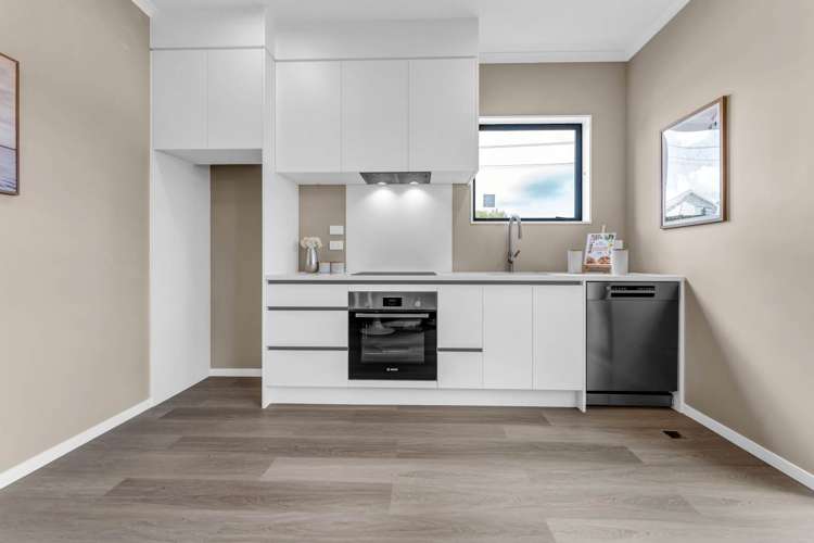 35 Myers Road Manurewa_14
