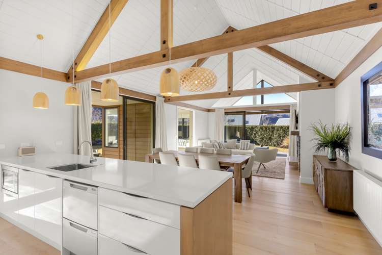 2 Taramea Lane Arrowtown_8