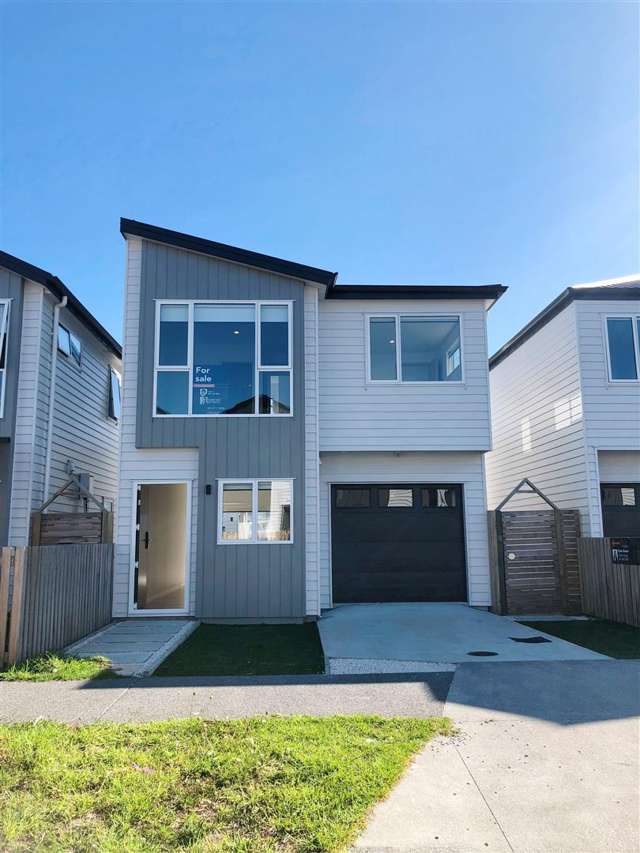 Entry-Level Treasure in Kauri Flat Zone!