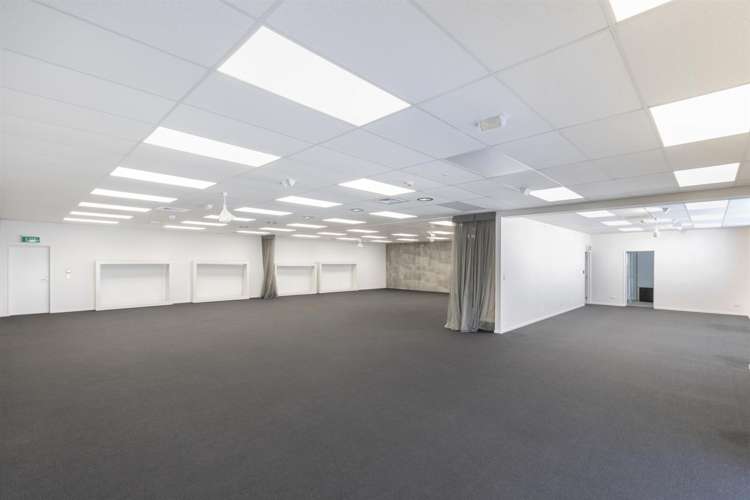 Units 14 & 15, 150 Cavendish Road Casebrook_8