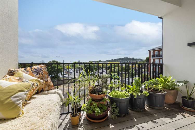 213/1a Soljak Place Mount Albert_5