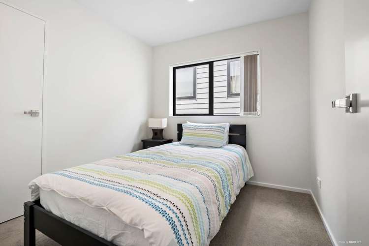 7 Sophie Lane Henderson_9