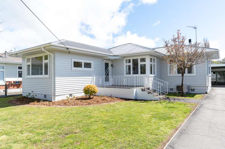 9 Armstrong Avenue Carterton_22