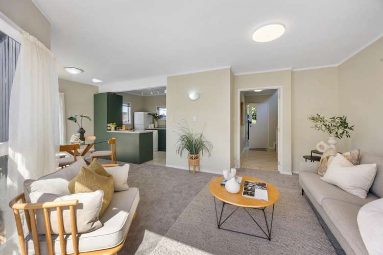 4/16 Turama Road Royal Oak_6