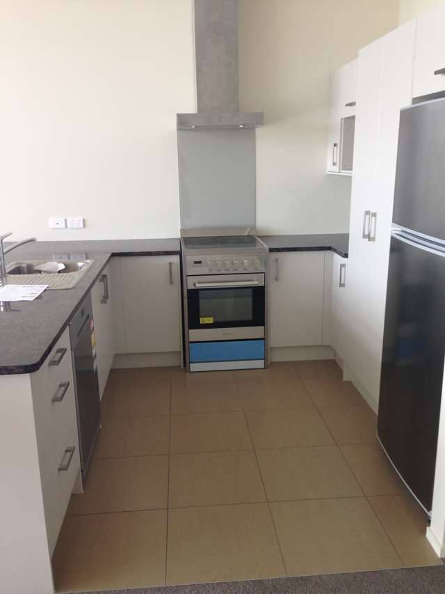 6/48 Wharf Road Te Atatu Peninsula_4