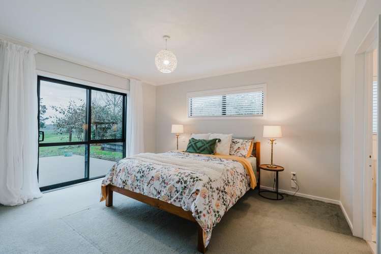 58 Cemetery Road Whatawhata_11