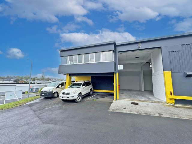 VERSATILE INDUSTRIAL UNIT FOR LEASE