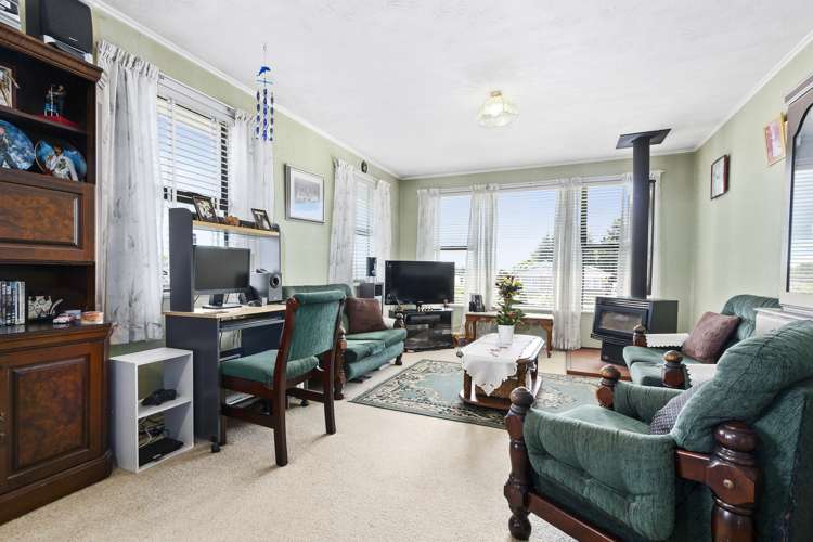 24 School Road Te Atatu South_8