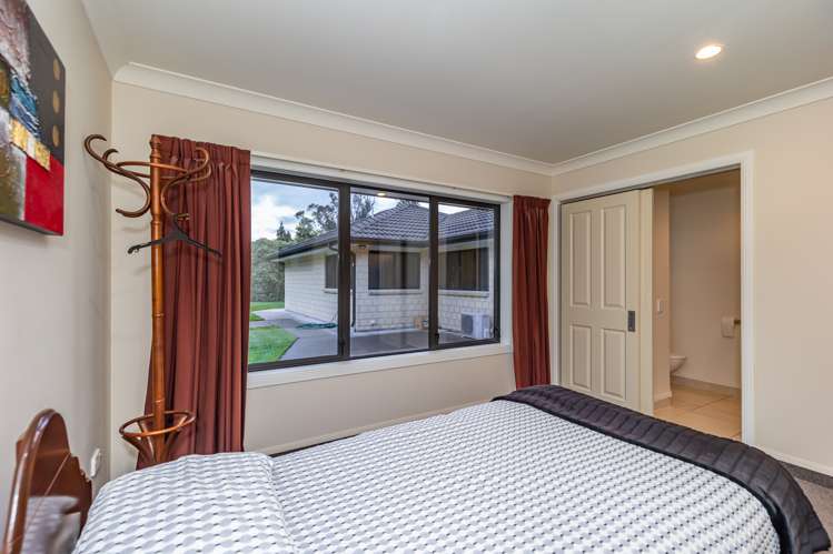20 Redwood Grove Levin_12