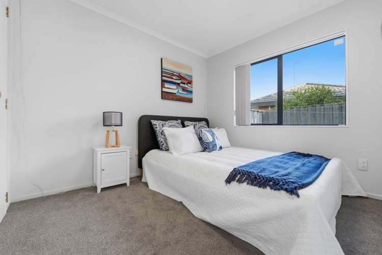18 Sambrooke Crescent Flat Bush_16