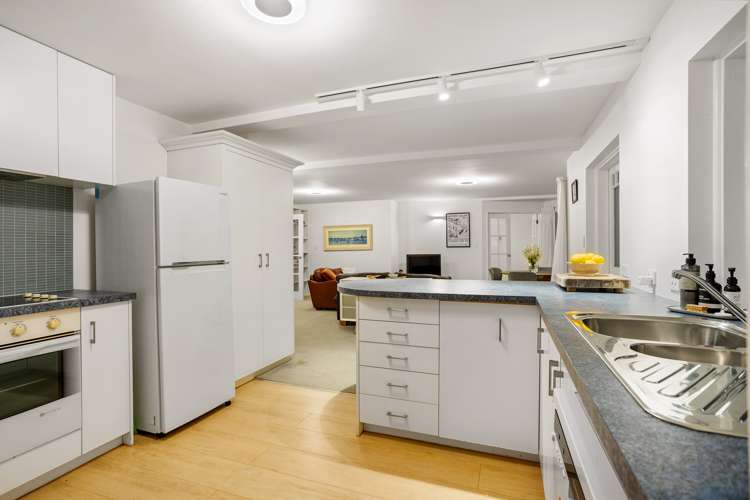 25 Glen Road Stanley Point_17