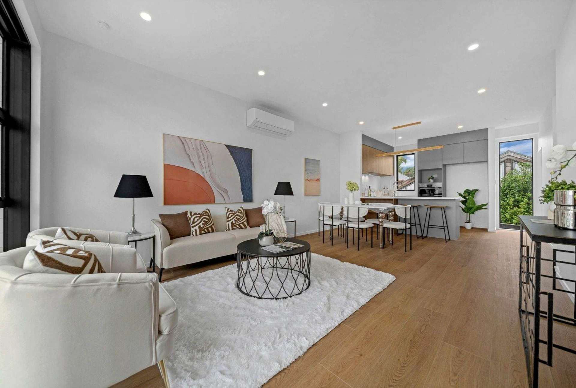 8/20 Ayr Road Pakuranga_0