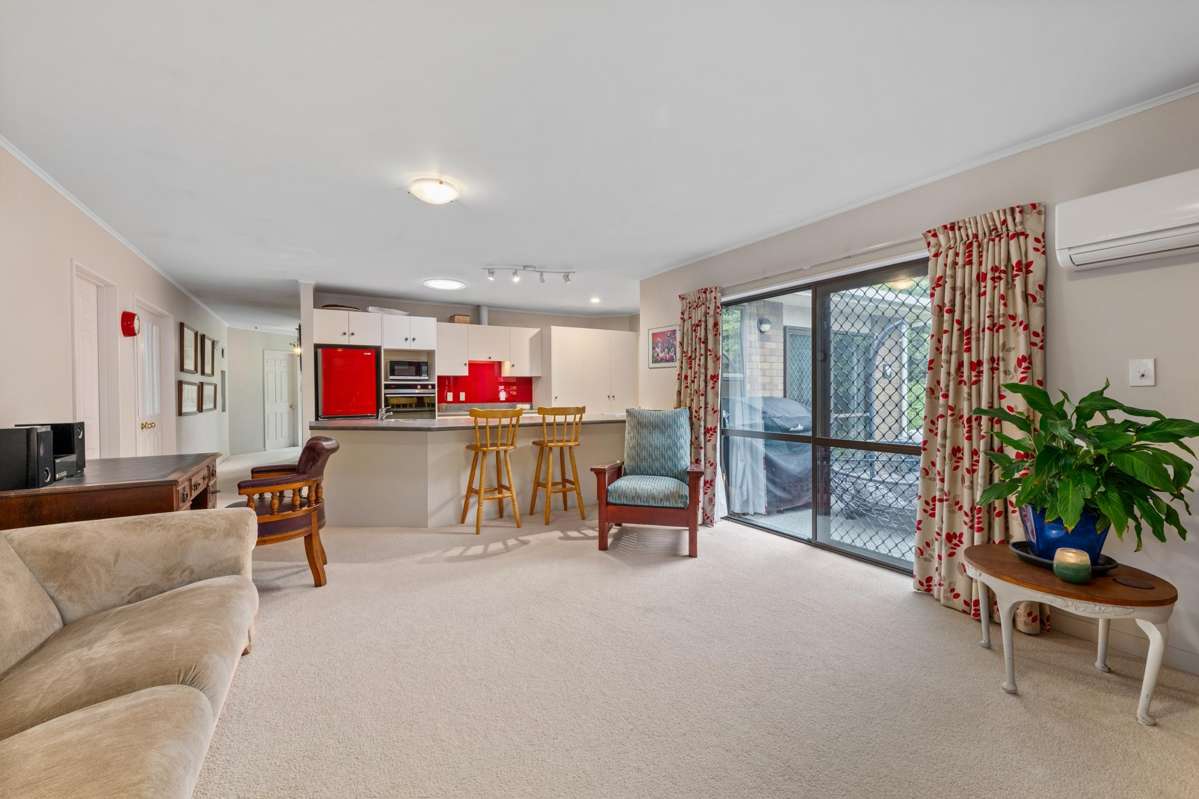 16 Springswood Grove_5