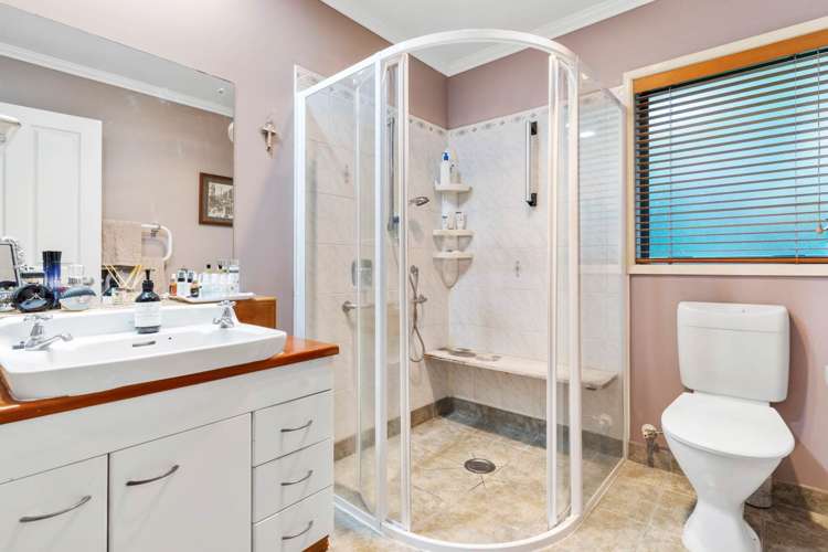 33a Clark Road Pahurehure_10