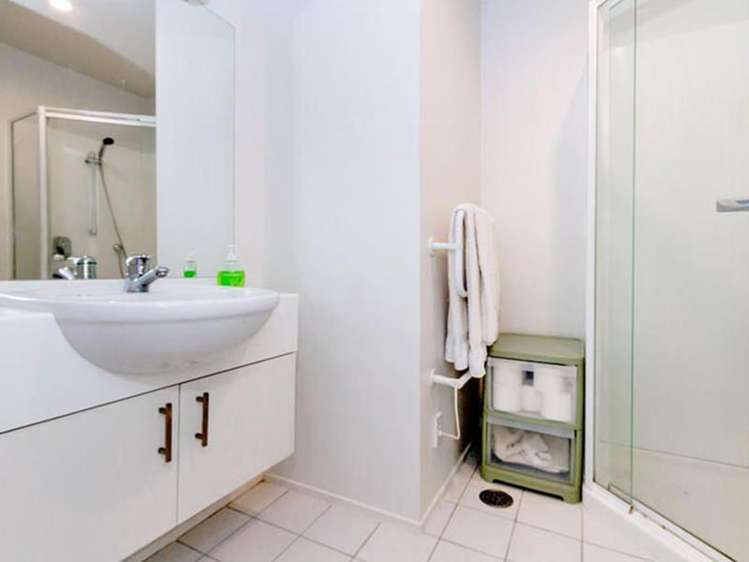 8/15a Scanlan Street Grey Lynn_11