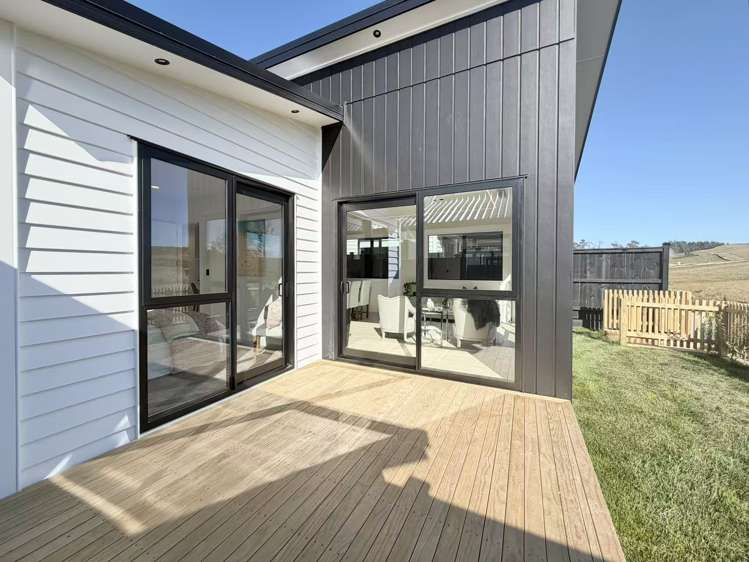 392 Te Taruna Drive Milldale_16