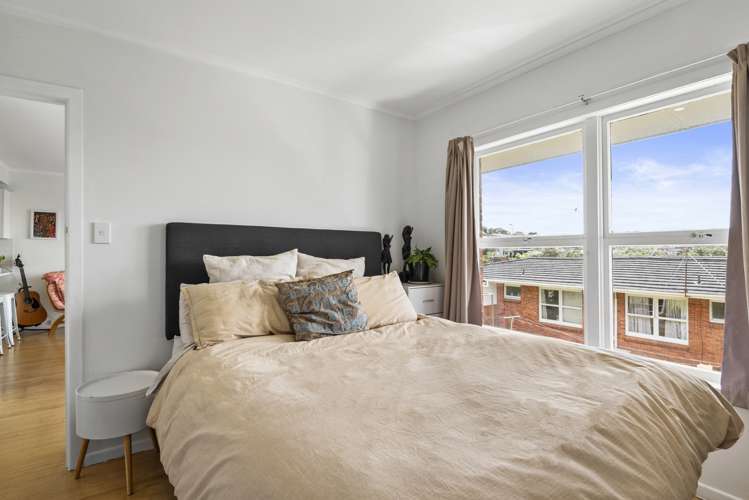 2/7 Hastings Road Mairangi Bay_11