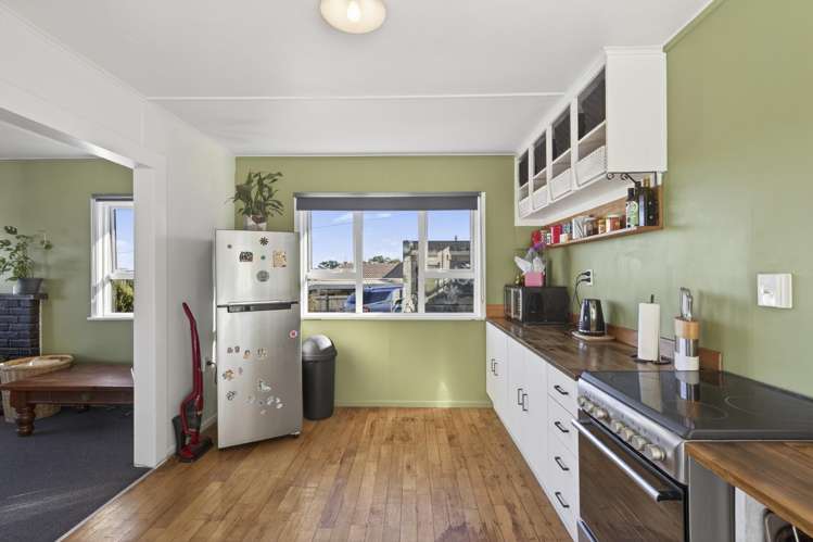 15 Simons Street Moturoa_1