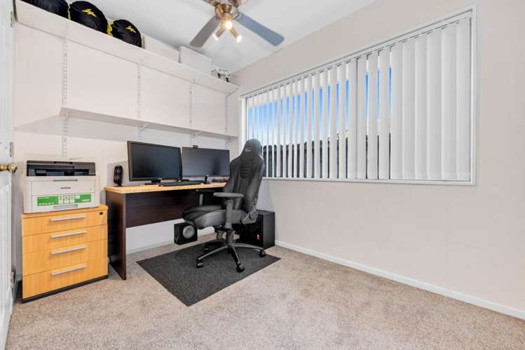 35 Stewart Gibson Place Manurewa_22