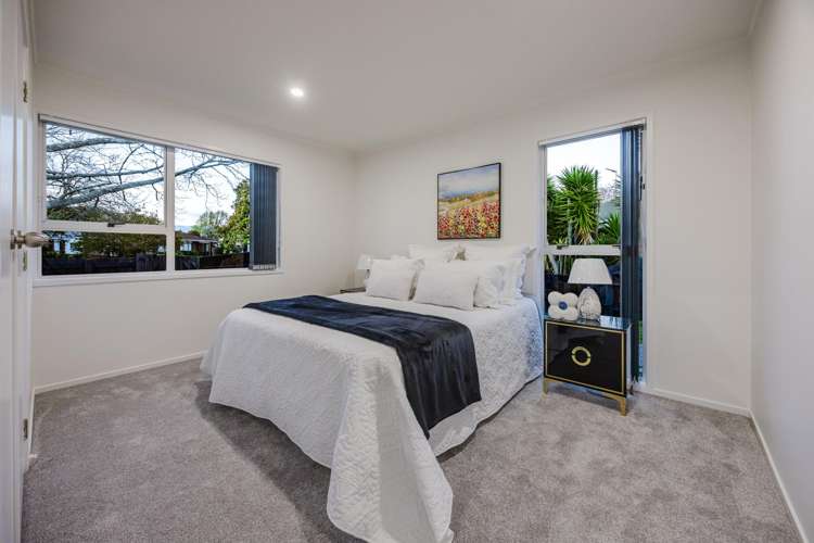 1/11 Sharivari Place Conifer Grove_8