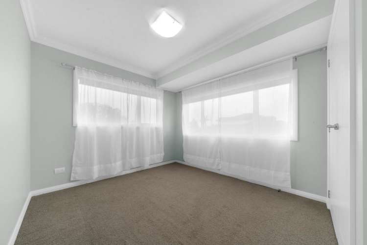 220 Hill Road The Gardens_12