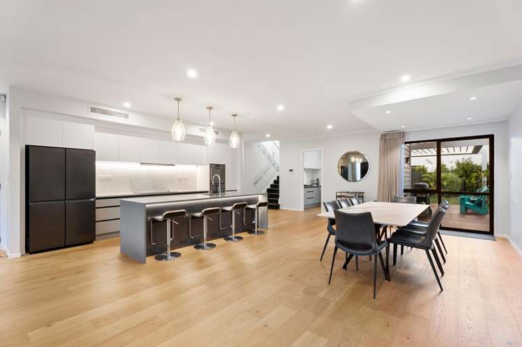 5 Headsail Drive Long Bay_10