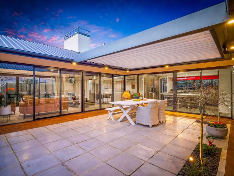 24 Carnaveron Drive_0
