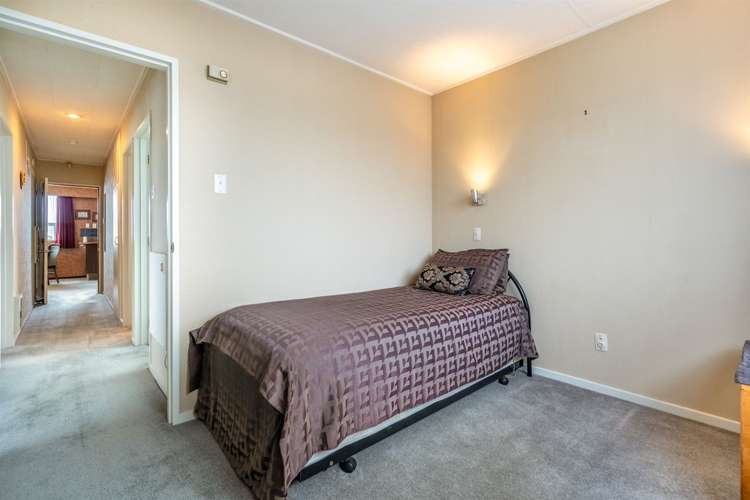 62 Arundel Crescent Strathern_9