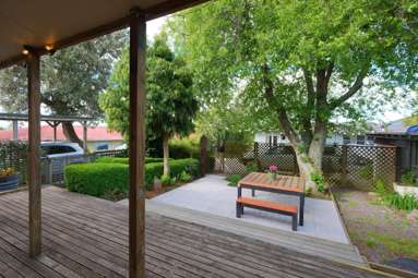 2/202 Taharepa Road_2