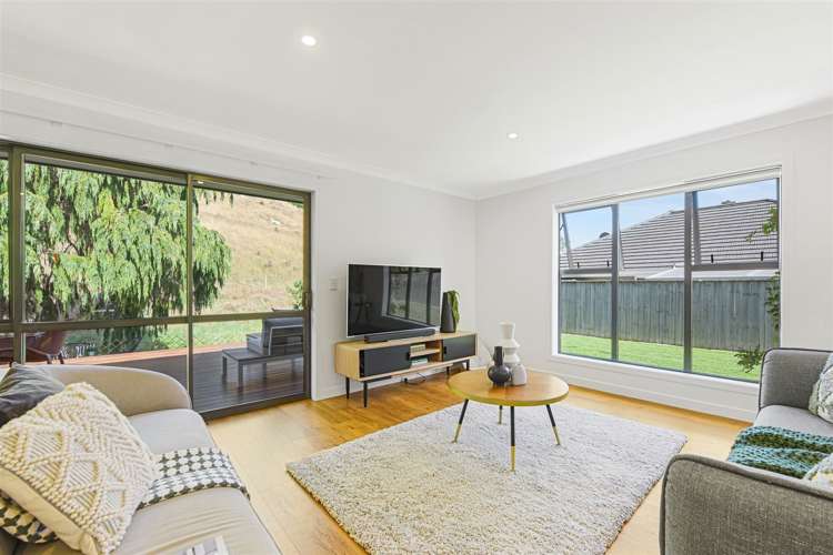 32 Sunningdale Drive Stoke_5