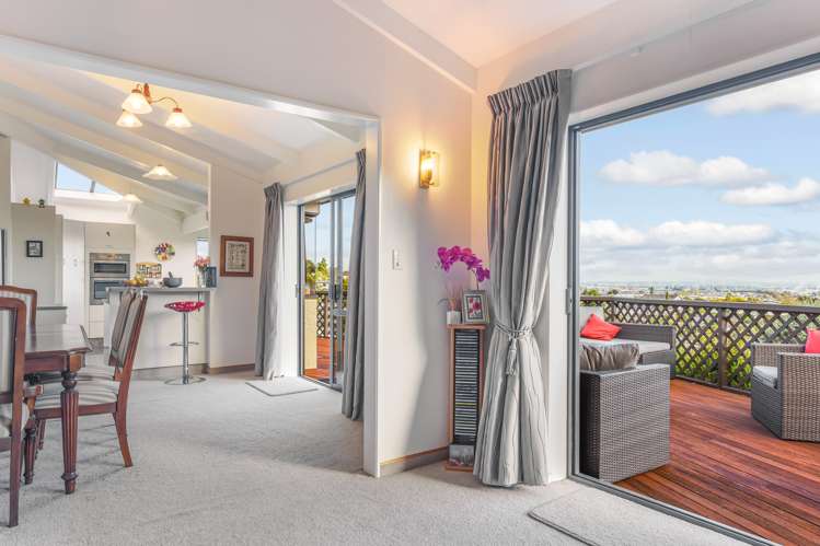 16 Barrington Place Richmond_18