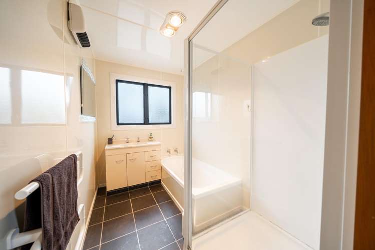 65 Main Street Mataura_10