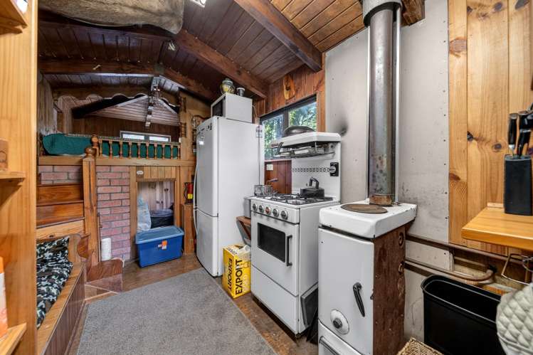 1598 Pack Spur Road Mataikona_9