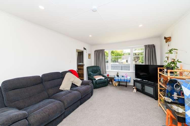 100 Derby Street Feilding_5