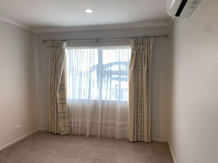 12 Strathaven Road Wattle Downs_13