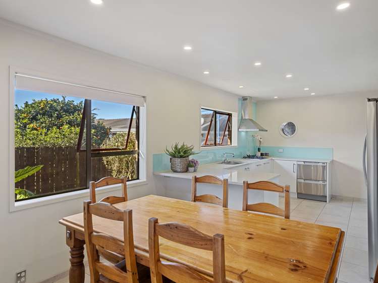 99 Florence Avenue Orewa_8