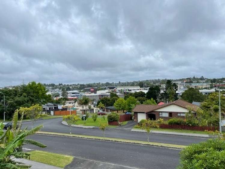 59 Kennedy Avenue Forrest Hill_7