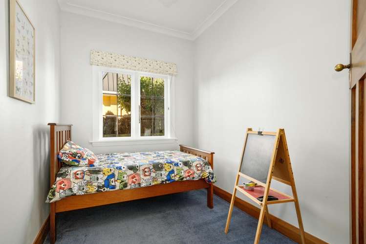 1d Kereru Bend Tawa_12