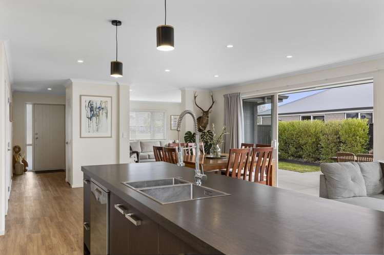 8 Huka Heights Drive_3