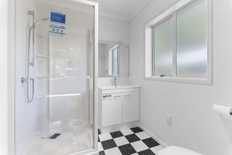 12 Davies Road Hurdon_13