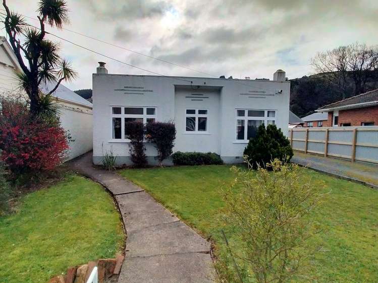 403 North Road North East Valley_0