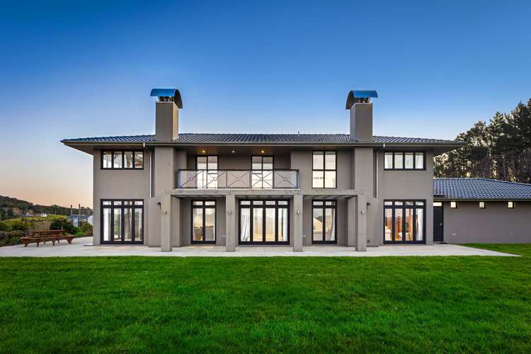 141 Valley Road Waitoki_1