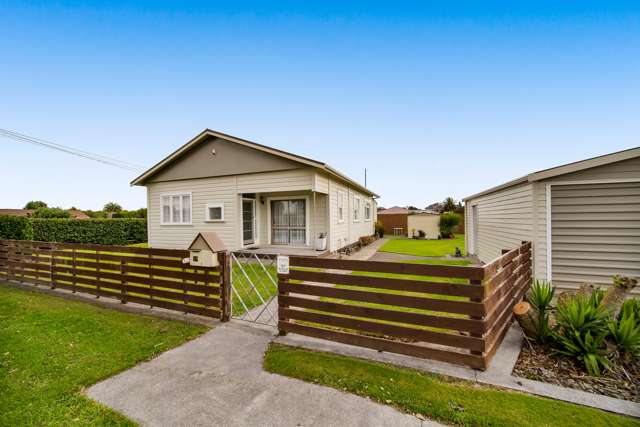 19 Kapuni Street Manaia_1