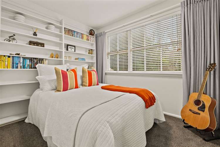 7 Parkstone Avenue Ilam_13