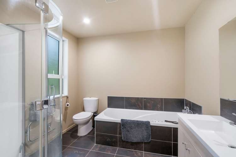 1 Hart Place Lake Coleridge_15