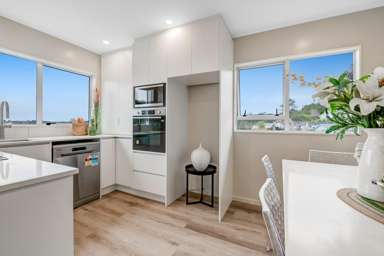1/5 Witheford Drive_3
