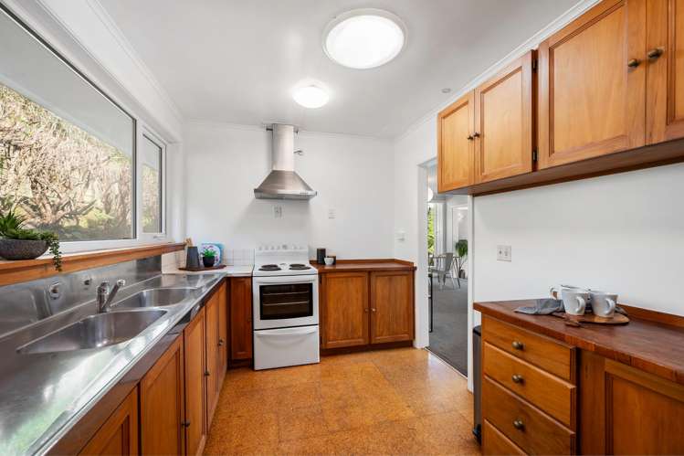 144 Parkvale Road Karori_11