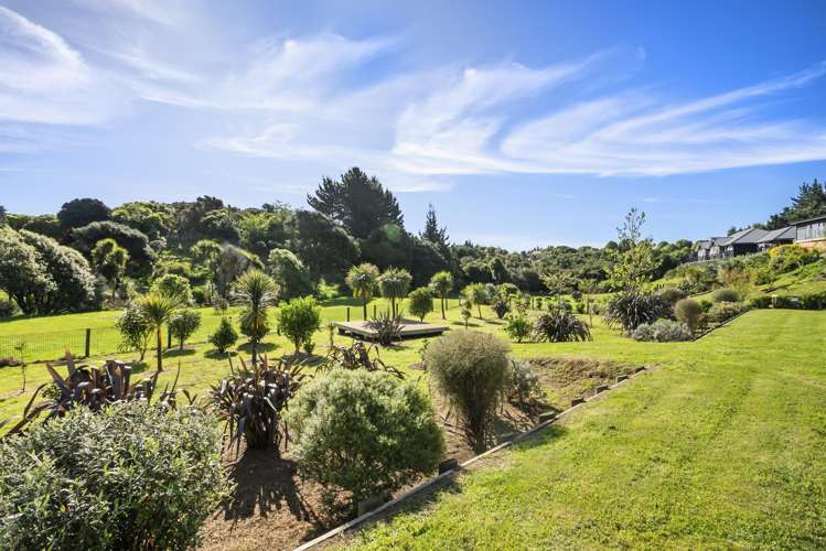 16 Te Heke Place Waikanae_24