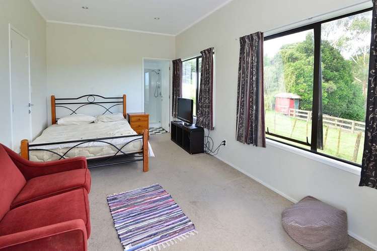 59 Pipitiwai Drive Helensville_17