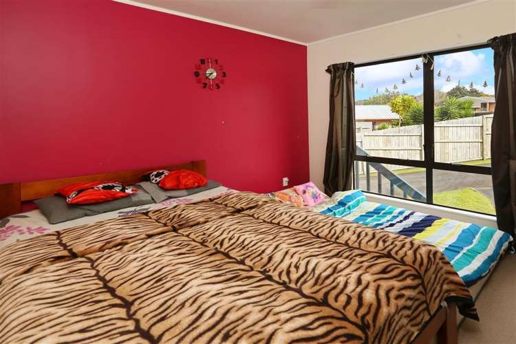 7 Miriam Corban Heights Henderson_7